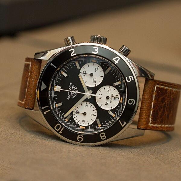 TAG Heuer CBE2110.FC8226 (cbe2110fc8226) - Autavia Calibre Heuer 02 42 mm TAG Heuer CBE2110.FC8226 (cbe2110fc8226) - Autavia Calibre Heuer 02 42 mm